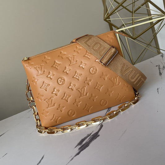 Pronta Entrega – PRONTA-ENTREGA – Bolsa Modelo Louis Vuitton Garden Coussin