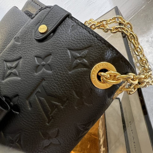 Pronta Entrega – PRONTA-ENTREGA – Bolsa Modelo Louis Vuitton Vavins