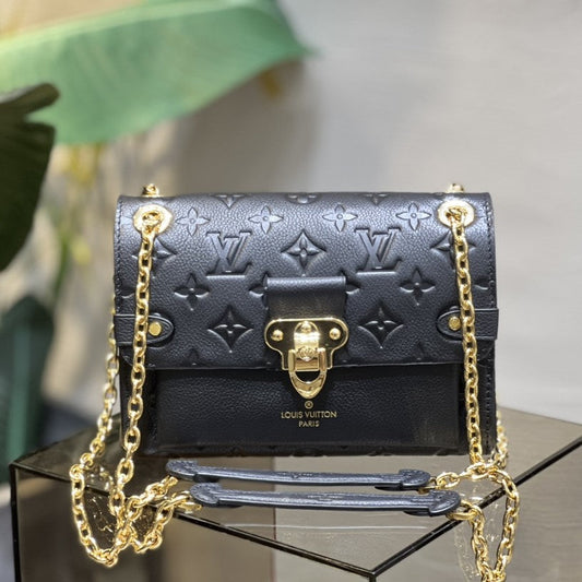 Pronta Entrega – PRONTA-ENTREGA – Bolsa Modelo Louis Vuitton Vavins