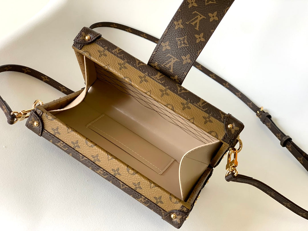 Pronta Entrega – Bolsa Louis Vuitton Petite Malle