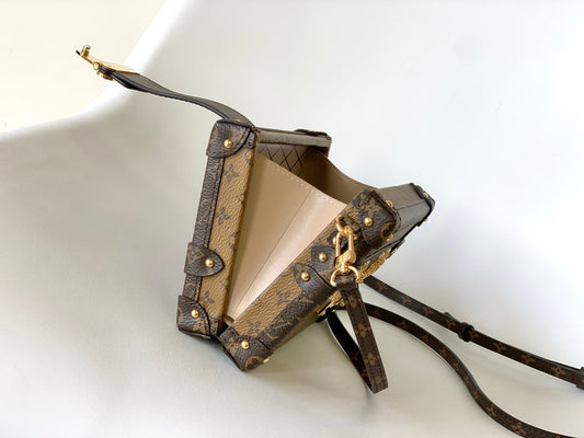 Pronta Entrega – Bolsa Louis Vuitton Petite Malle