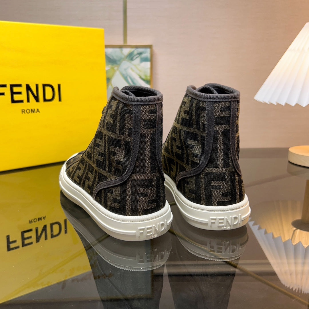 Pronta Entrega – Sneaker Modelo Fendi