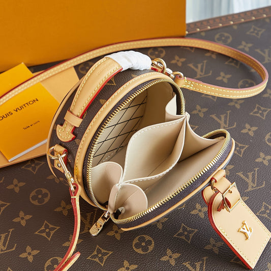 Pronta Entrega – Bolsa Louis Vuitton Petite Boite Chapeau