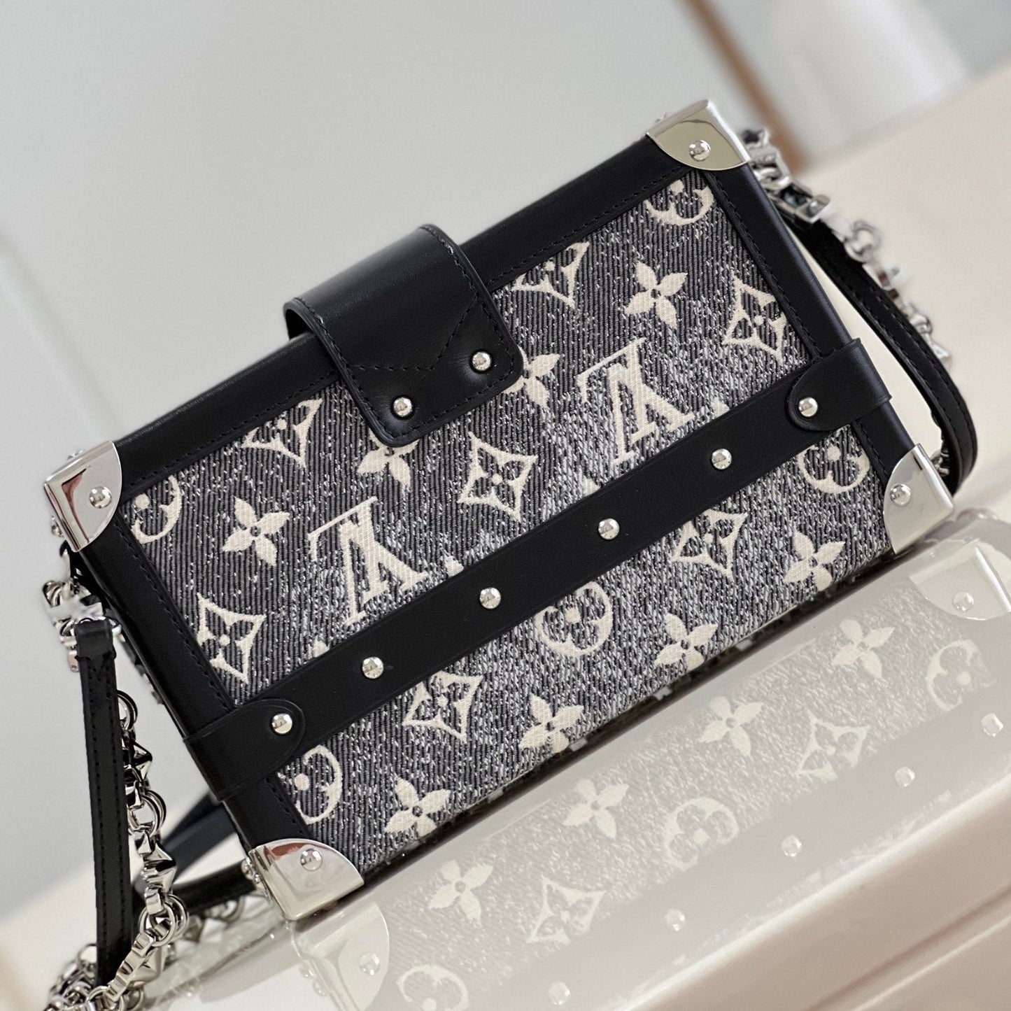 Pronta Entrega – Bolsa Modelo Louis Vuitton  Petite Malle