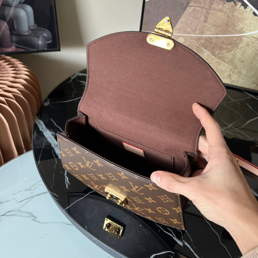 Pronta Entrega – Bolsa Louis Vuitton Tilsitt