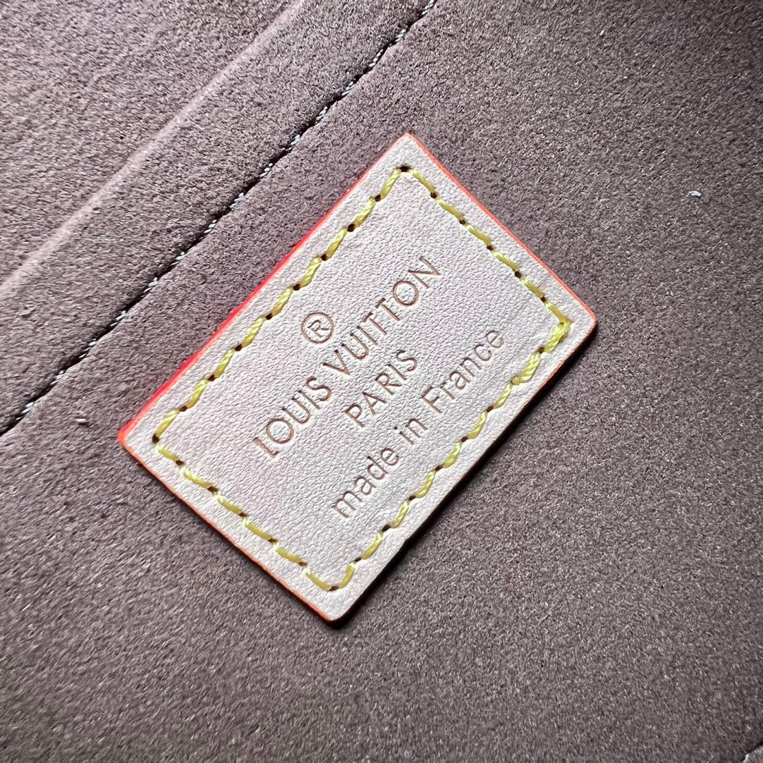 Pronta Entrega – Bolsa Louis Vuitton Tilsitt