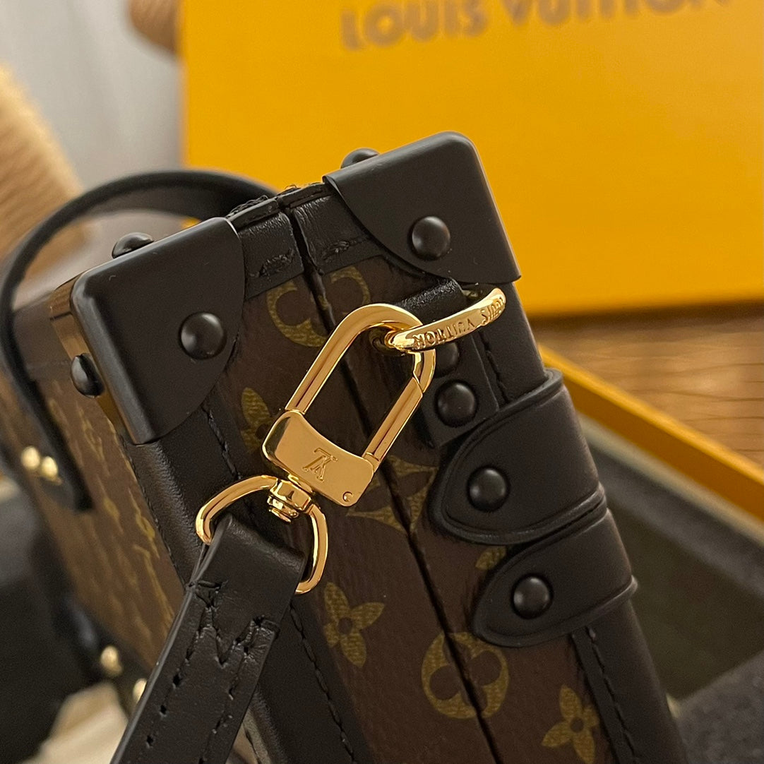 Pronta Entrega – Bolsa Louis Vuitton Petite Malle