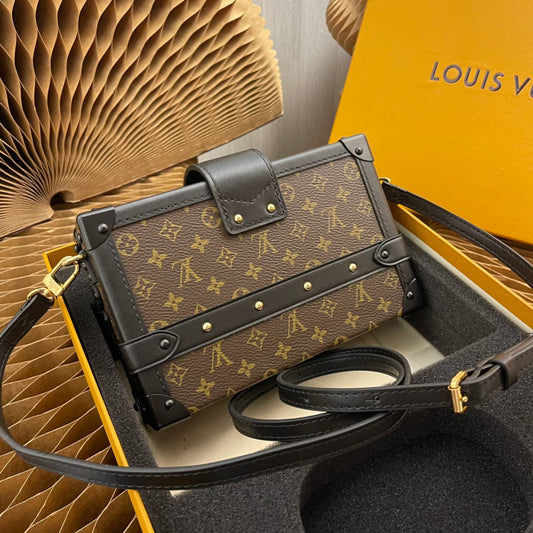 Pronta Entrega – Bolsa Louis Vuitton Petite Malle