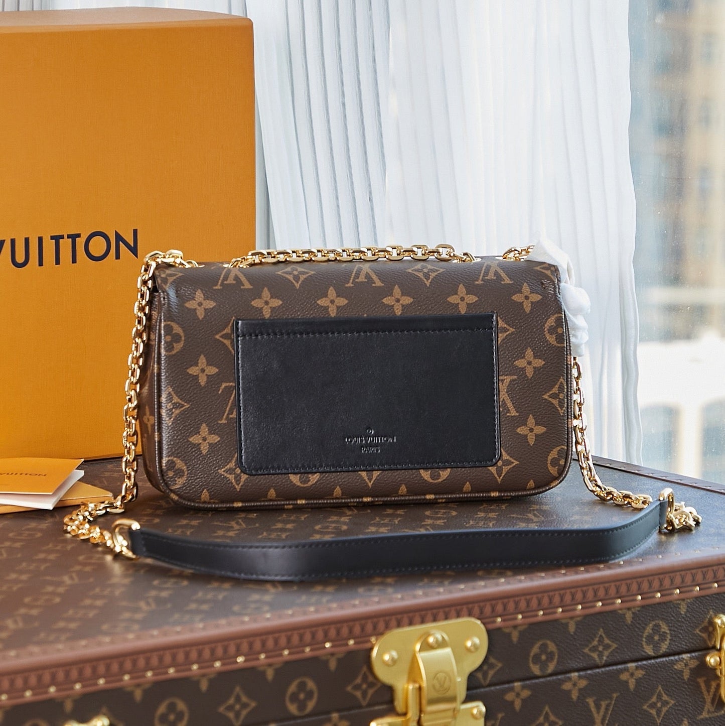 Pronta Entrega – Bolsa Louis Vuitton Marceau