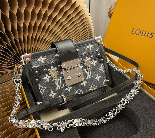 Pronta Entrega – Bolsa Louis Vuitton Petite Malle