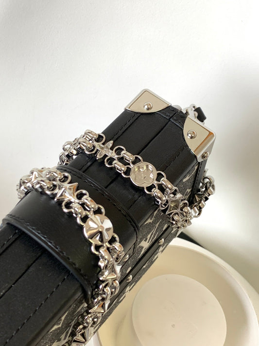 Pronta Entrega – Bolsa Louis Vuitton Petite Malle