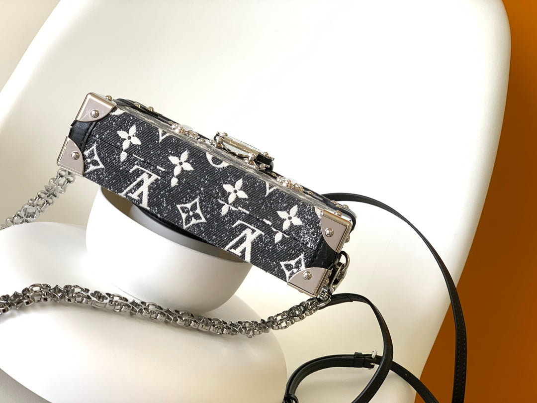 Pronta Entrega – Bolsa Louis Vuitton Petite Malle