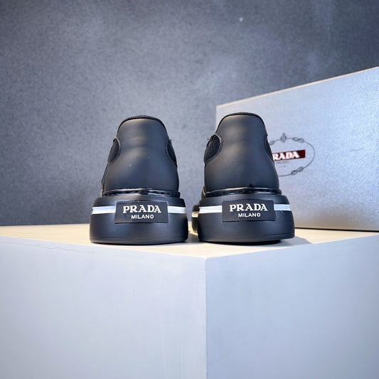 Pronta Entrega – Tênis Modelo Prada