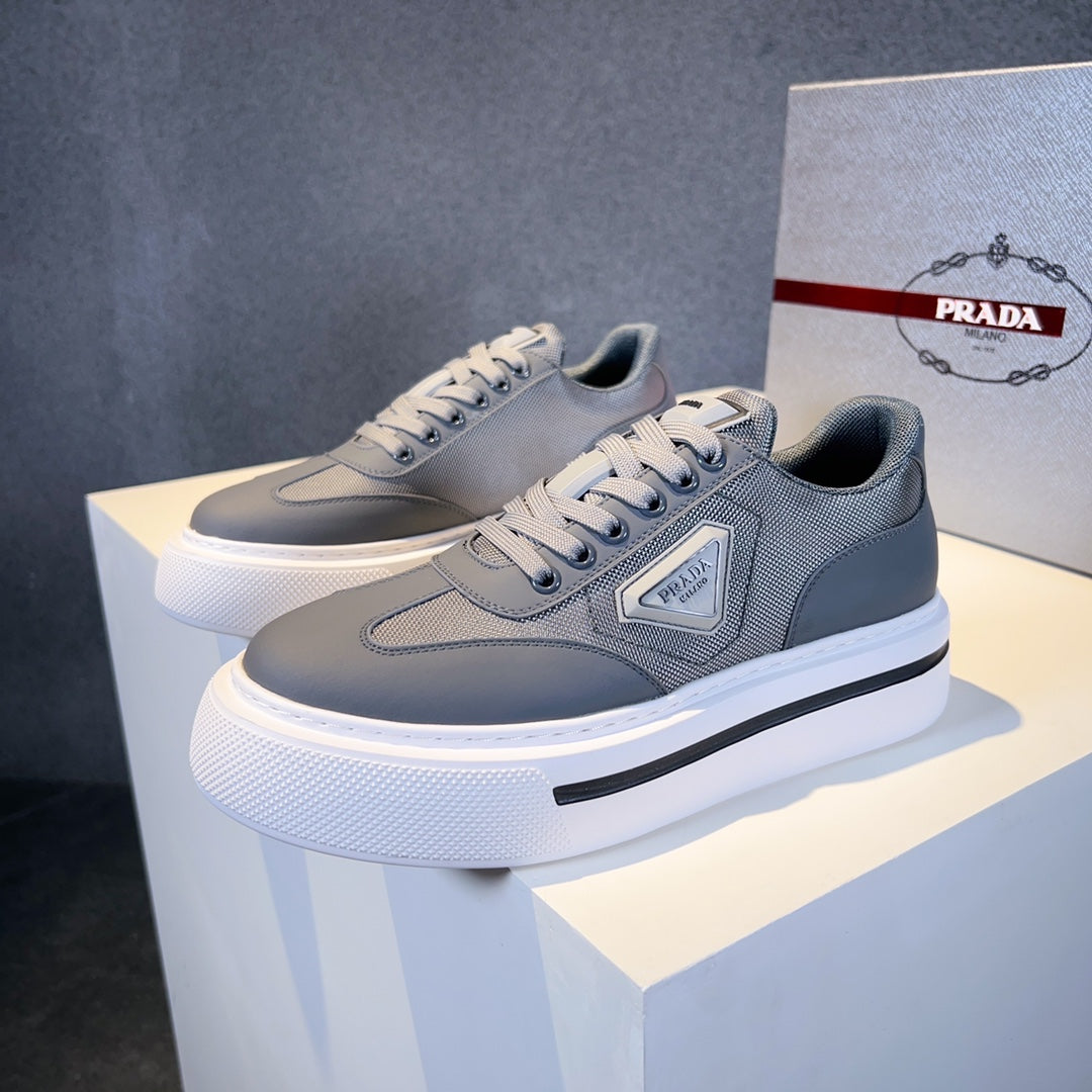 Pronta Entrega – Tênis Modelo Prada