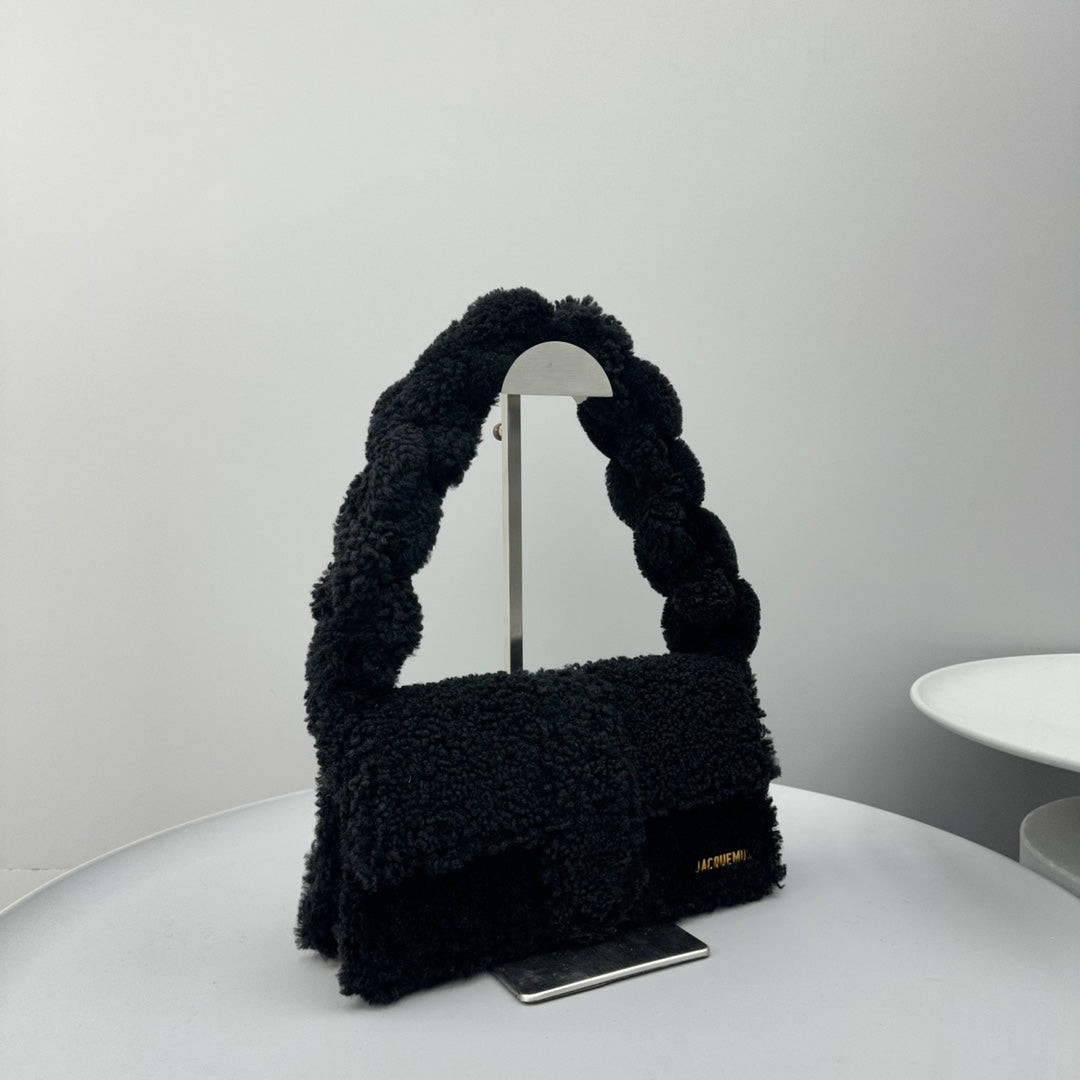 Pronta Entrega – Bolsa Modelo Jacquemus Le Bambidou