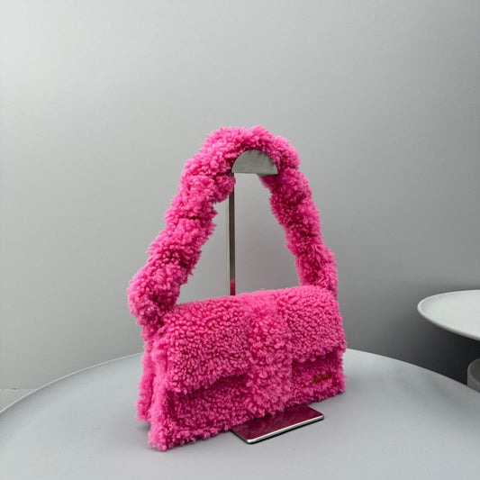 Pronta Entrega – Bolsa Modelo Jacquemus Le Bambidou