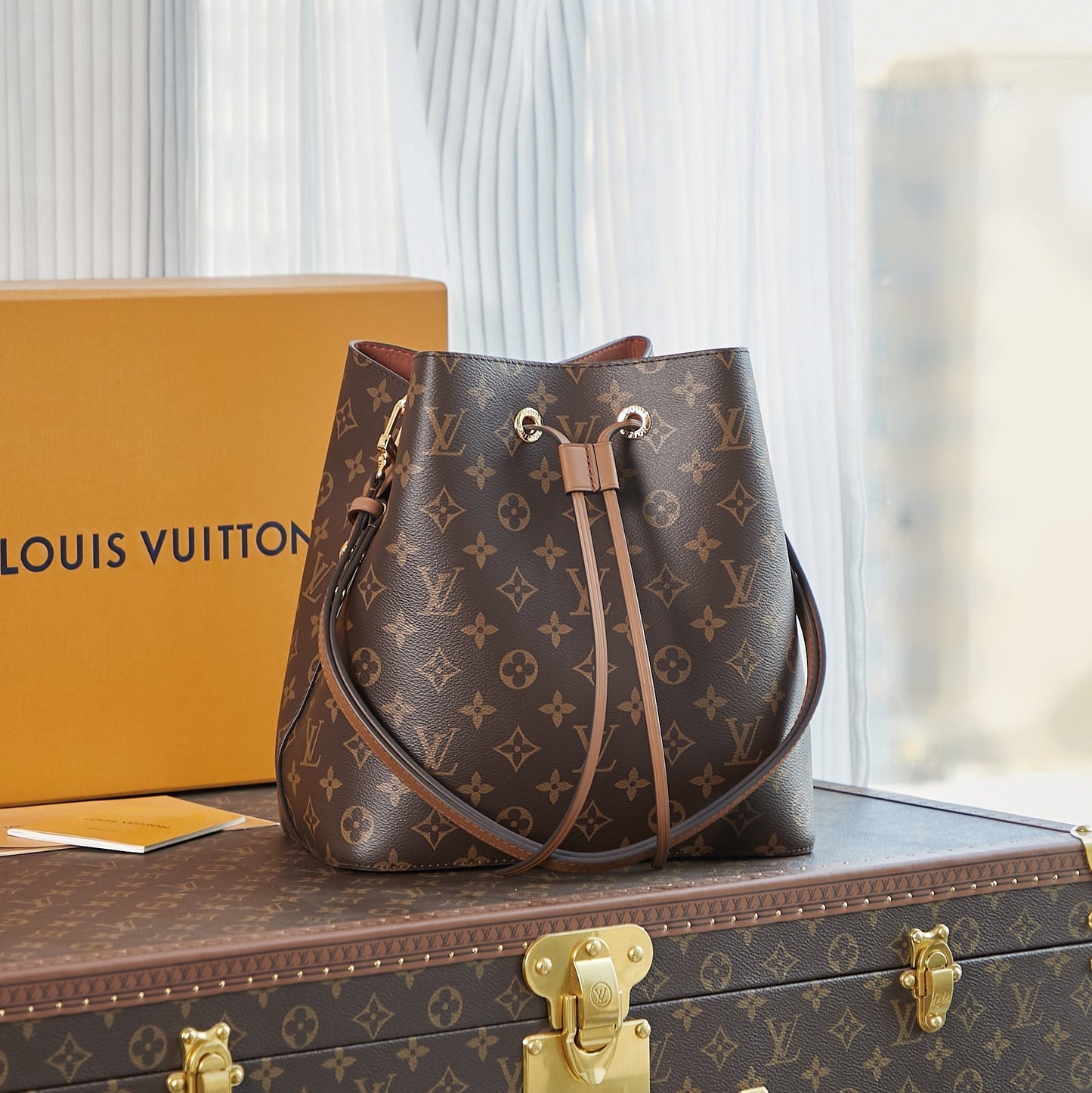 Pronta Entrega – Bolsa Louis Vuitton NéoNoé