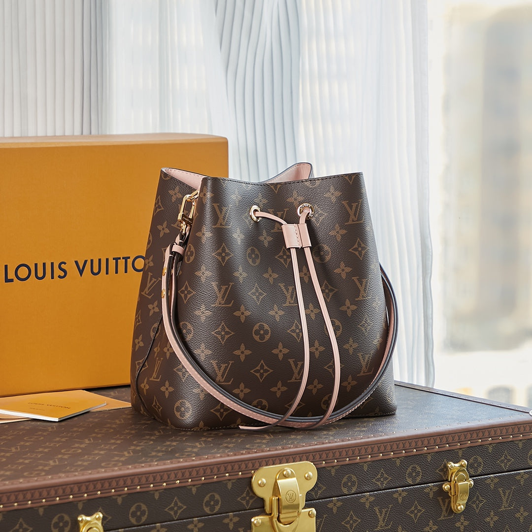 Pronta Entrega – Bolsa Louis Vuitton NéoNoé