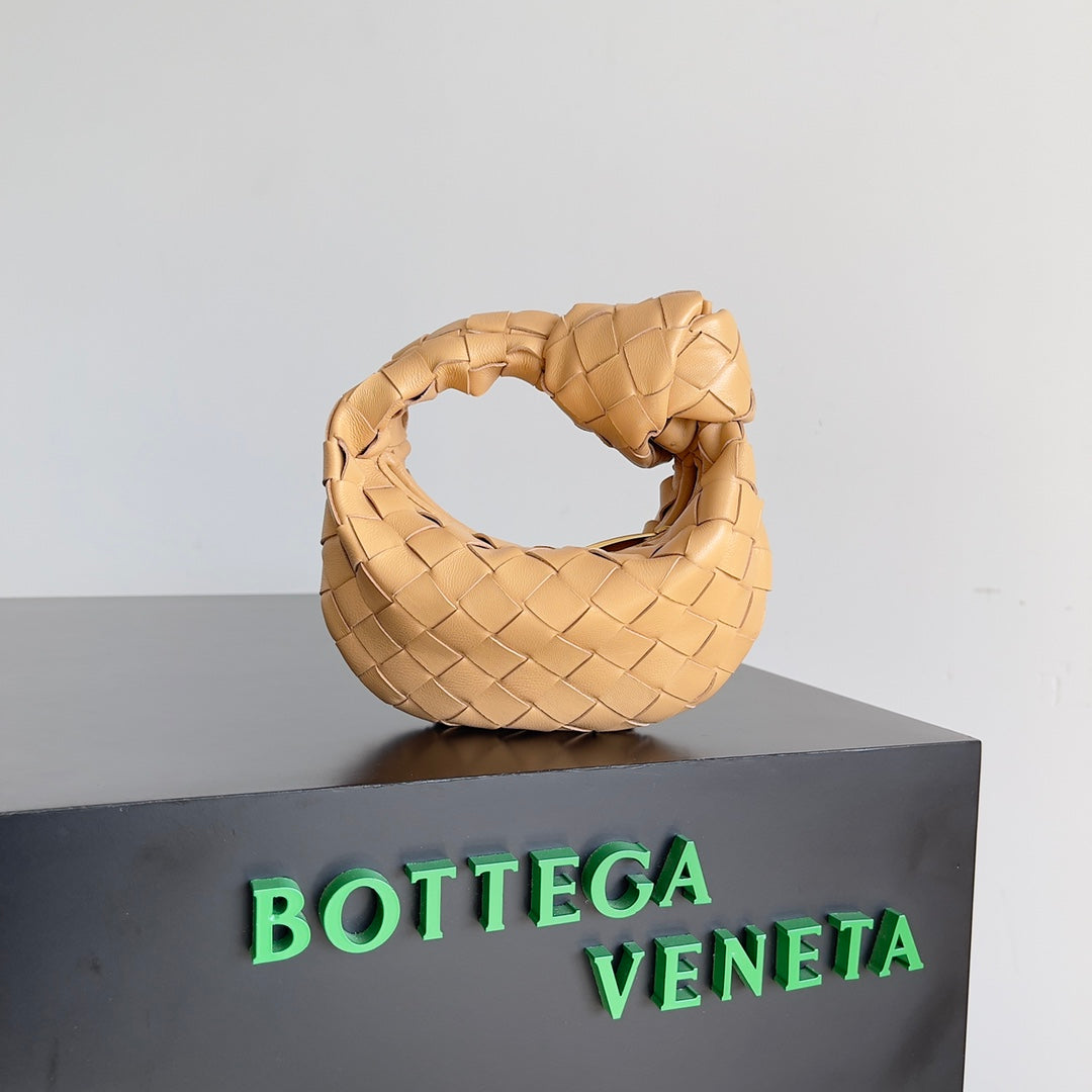 Pronta Entrega – Bolsa Modelo Bottega Veneta