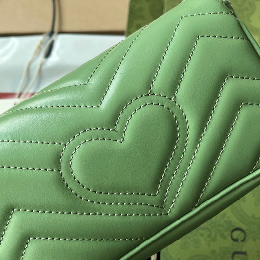 Pronta Entrega – Bolsa Gucci GG Marmont Matelassê Pequena