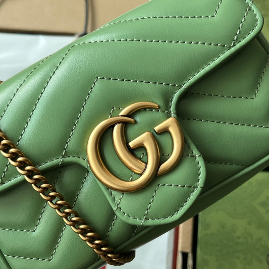 Pronta Entrega – Bolsa Gucci GG Marmont Matelassê Pequena