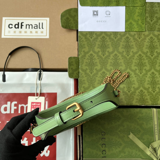 Pronta Entrega – Bolsa Gucci Mini GG Marmont Meia Lua