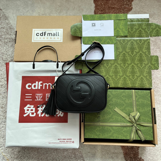 Pronta Entrega – Bolsa Gucci Blondie de Ombro Pequena