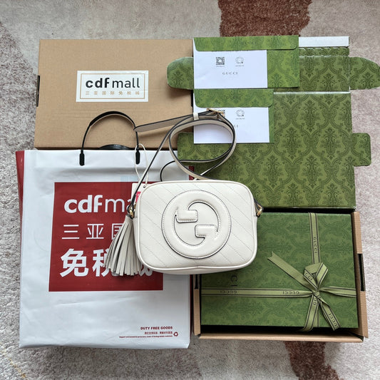 Pronta Entrega – Bolsa Gucci Blondie de Ombro Pequena