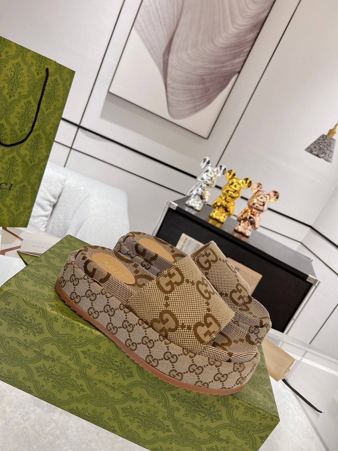 Pronta Entrega – Sandália Gucci Angelina com Plataforma
