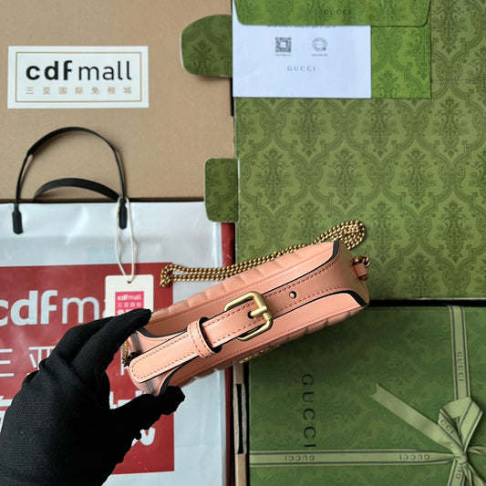 Pronta Entrega – Bolsa Gucci Mini GG Marmont Meia Lua