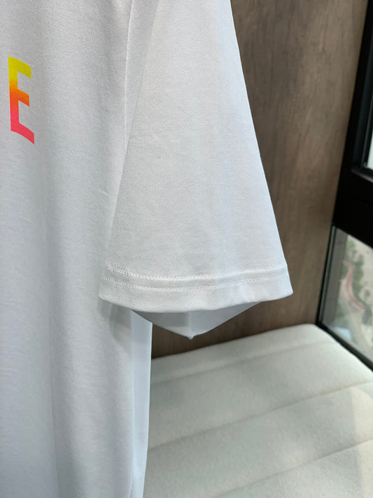 Pronta Entrega – Camiseta Modelo Celine