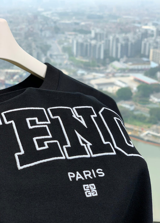 Pronta Entrega – Camiseta Modelo Givenchy College