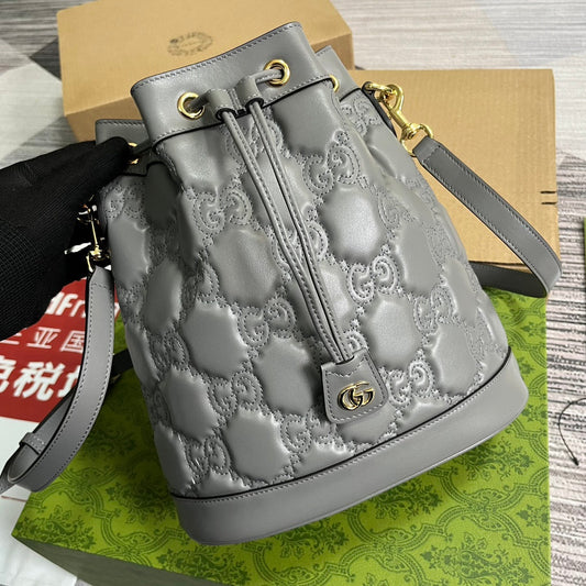 Pronta Entrega – Bolsa Gucci Bucket GG Matelassê