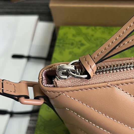Pronta Entrega – Bolsa Gucci GG Marmont de Ombro