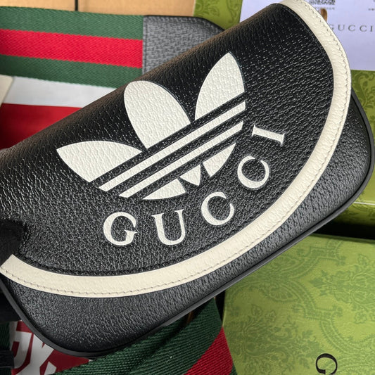 Pronta Entrega – Bolsa Gucci x Adidas Mini