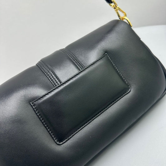 Pronta Entrega – Bolsa Modelo Jacquemus Le Bambimou Acolchoada