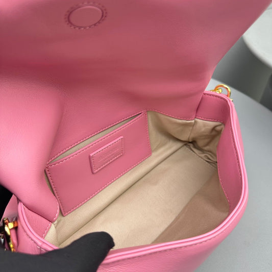 Pronta Entrega – Bolsa Modelo Jacquemus Le Bambimou Acolchoada