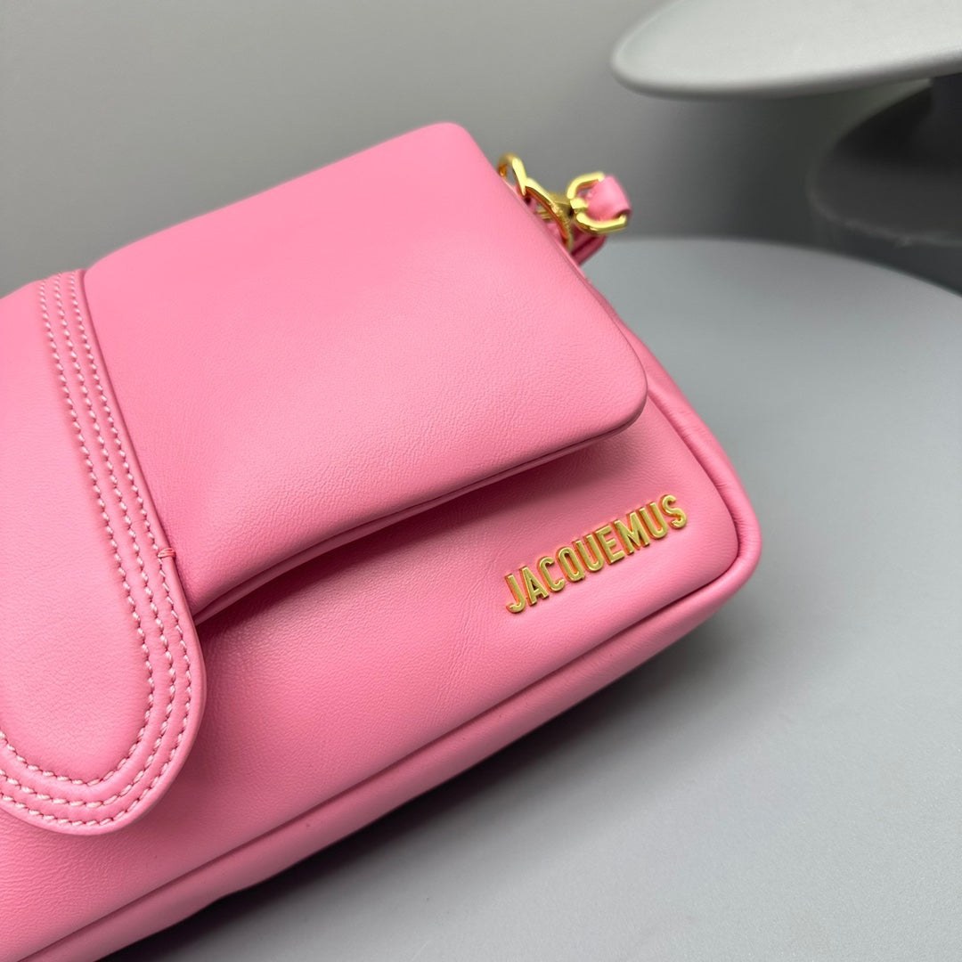 Pronta Entrega – Bolsa Modelo Jacquemus Le Bambimou Acolchoada