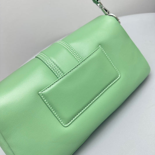 Pronta Entrega – Bolsa Modelo Jacquemus Le Bambimou Acolchoada