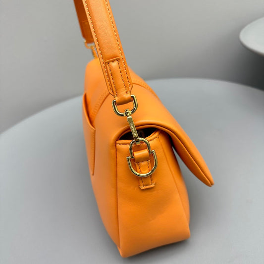 Pronta Entrega – Bolsa Modelo Jacquemus Le Bambimou Acolchoada