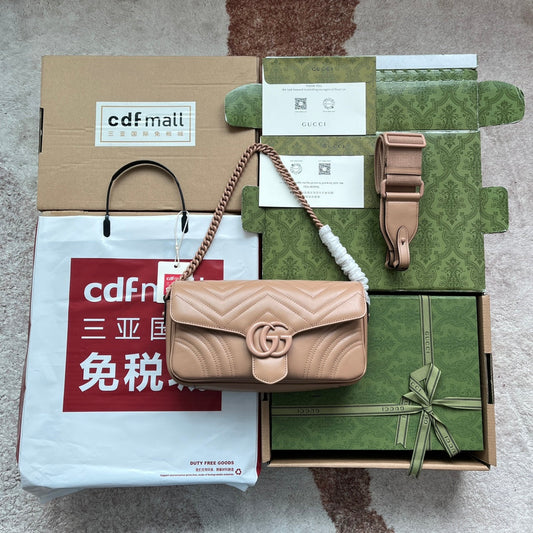 Pronta Entrega – Bolsa Gucci GG Marmont de Ombro