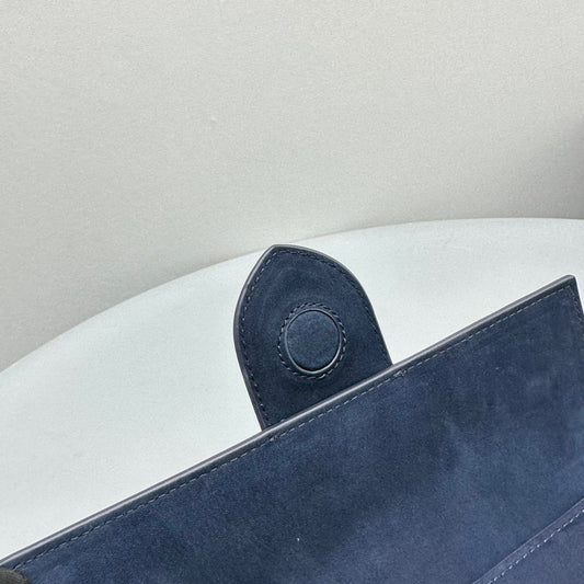 Pronta Entrega – Bolsa Modelo Jacquemus Tote Le Grand Bambino Nobuck