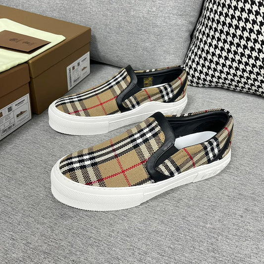 Pronta Entrega – Sneaker Modelo Burberry