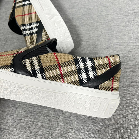 Pronta Entrega – Sneaker Modelo Burberry