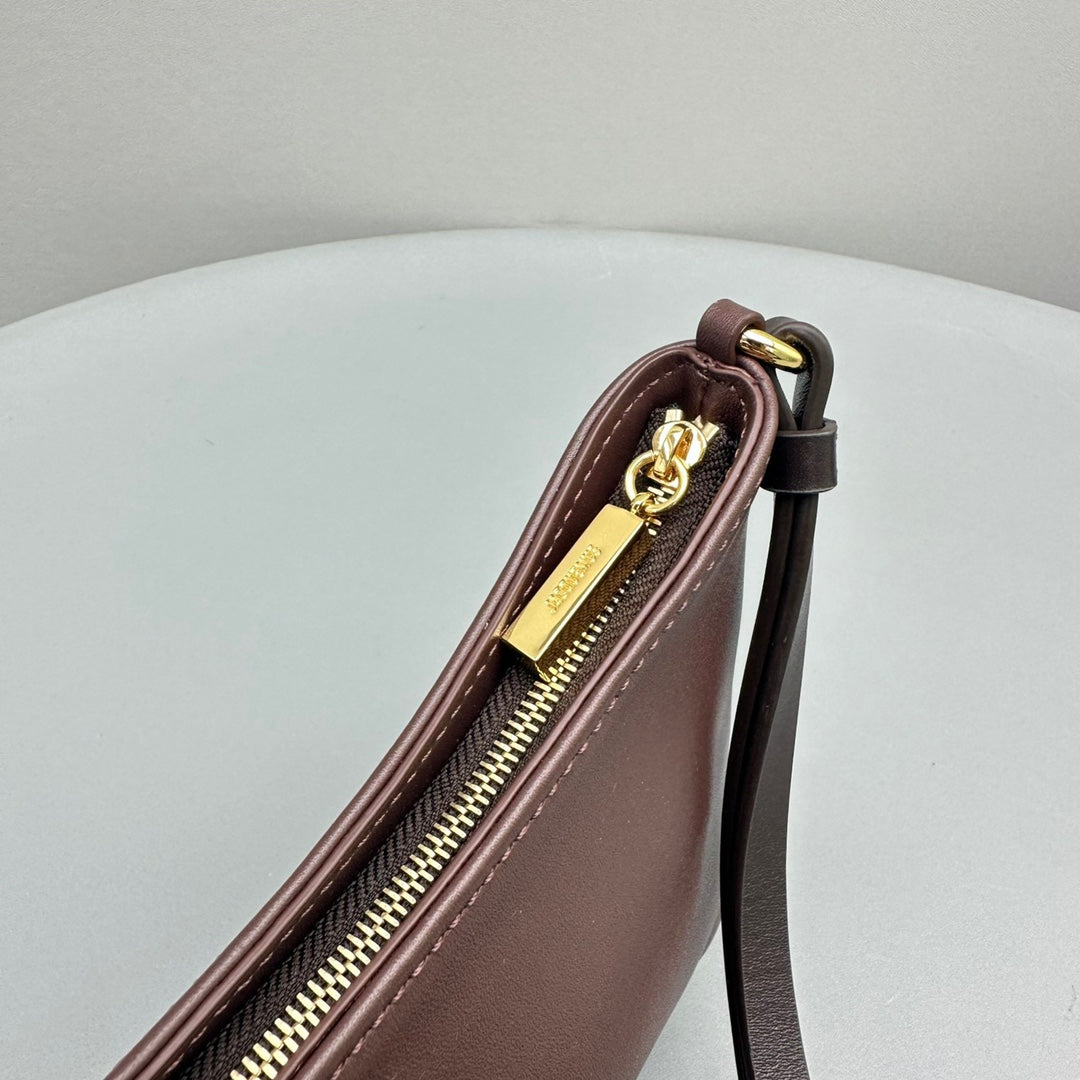 Pronta Entrega – Bolsa Modelo Jacquemus Le Bisou Perle