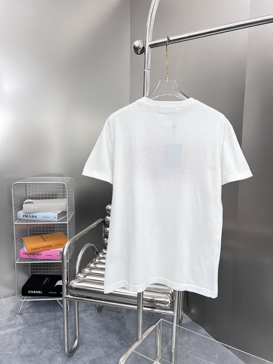 Pronta Entrega – Camiseta Modelo LV LVM