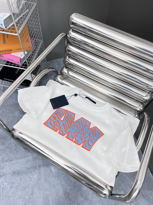 Pronta Entrega – Camiseta Modelo LV LVM