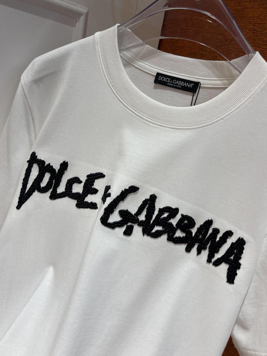 Pronta Entrega – Camiseta Modelo D&G