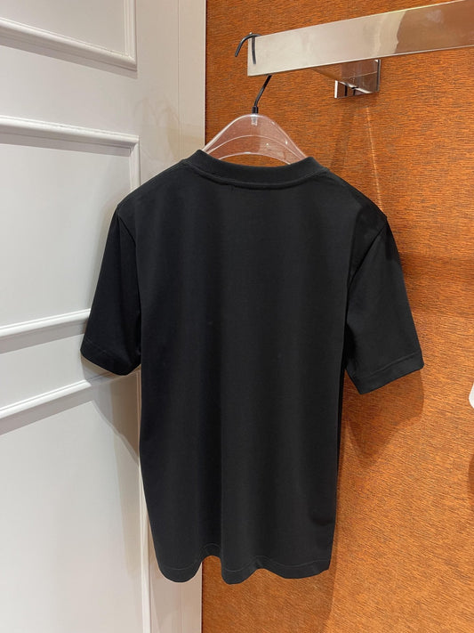 Pronta Entrega – Camiseta Modelo D&G