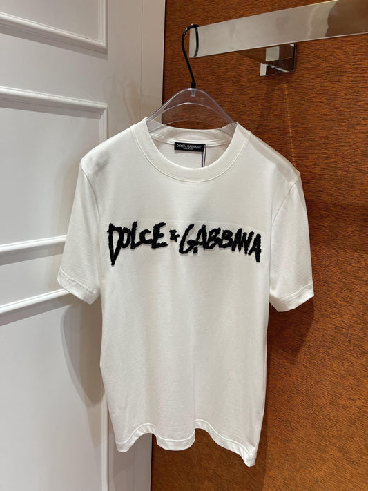 Pronta Entrega – Camiseta Modelo D&G